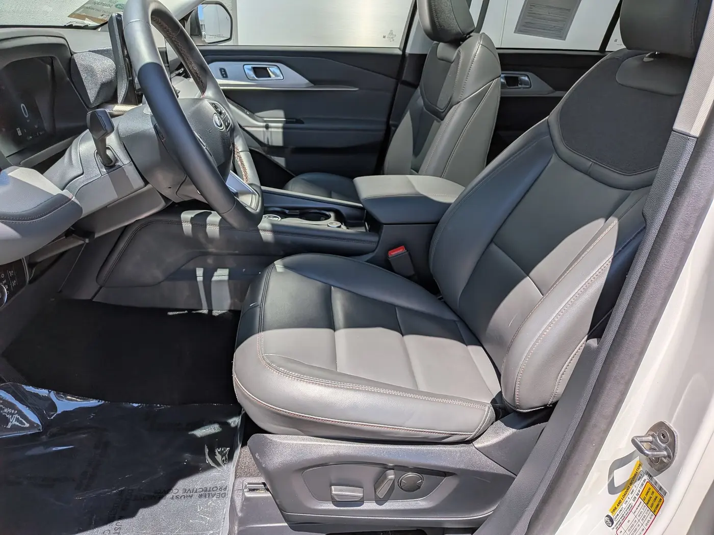 2025 Ford Explorer - $39,997