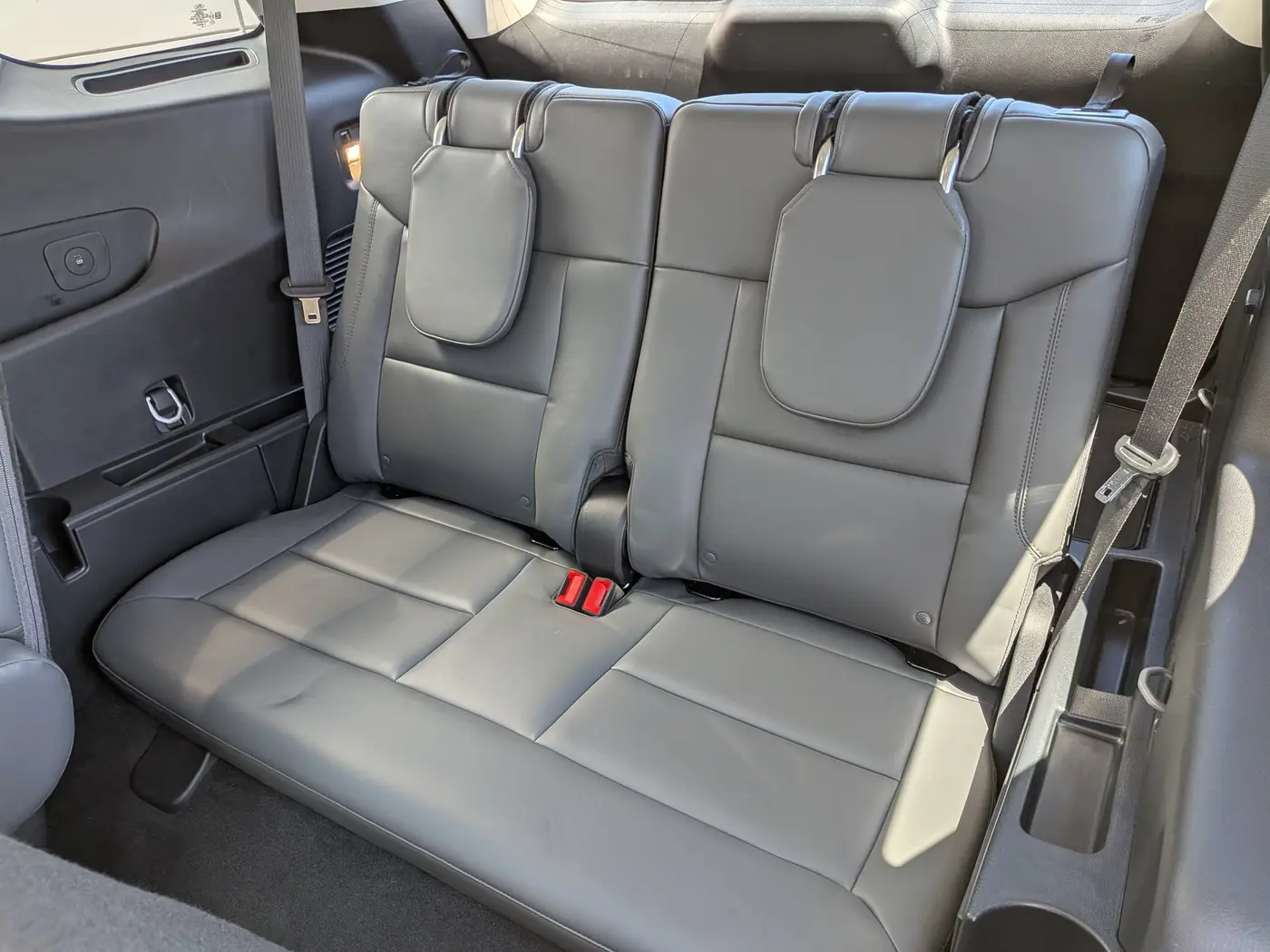 2025 Ford Explorer - $39,997