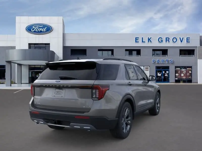 2026 Ford Explorer - $49,525