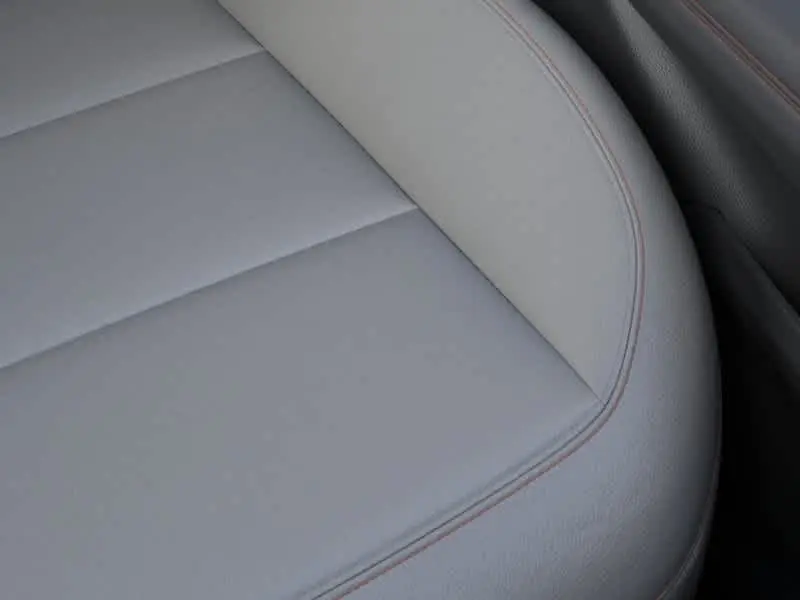 2026 Ford Explorer - $49,525