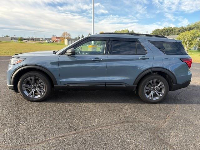 2026 Ford Explorer - $42,906