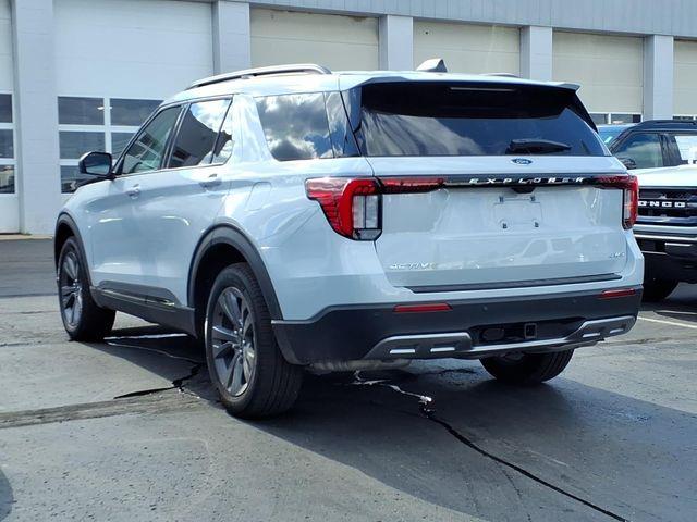2026 Ford Explorer - $42,941