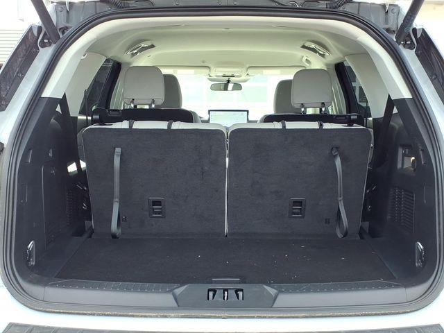2026 Ford Explorer - $42,941