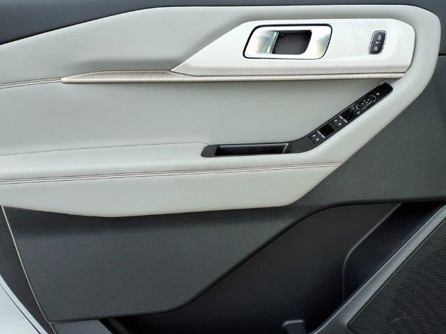 2026 Ford Explorer - $40,250