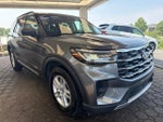 2025 Explorer Thumbnail 4