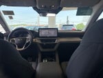 2025 Explorer Thumbnail 16