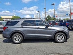 2025 Explorer Thumbnail 32