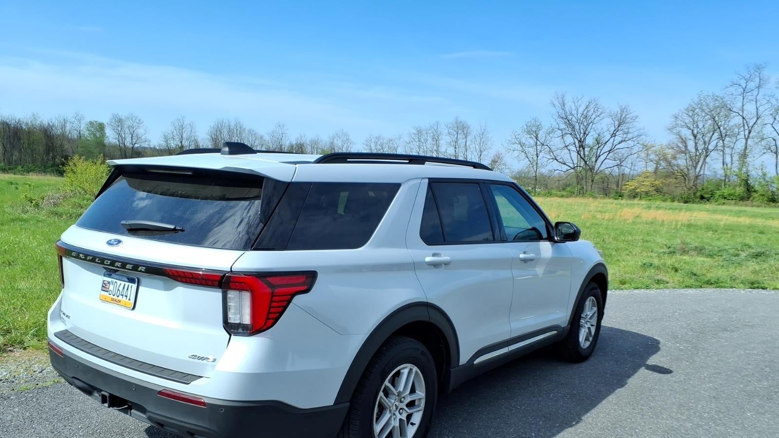 2025 Ford Explorer Active
