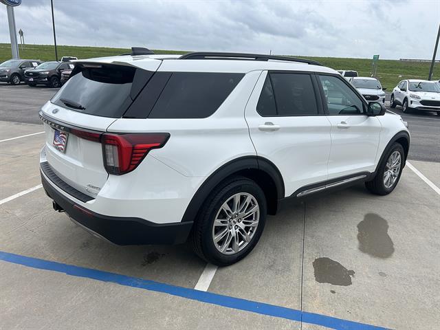 2025 Ford Explorer - $38,000