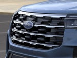2025 Explorer Thumbnail 17