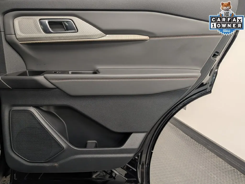 2025 Ford Explorer - $35,166