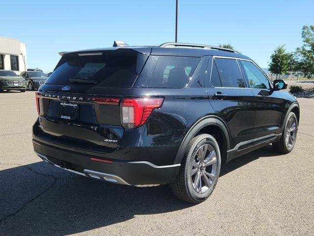 2026 Ford Explorer - $44,001