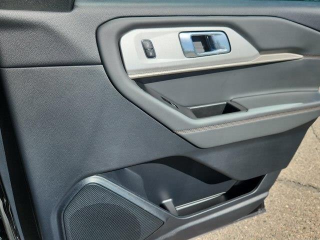 2026 Ford Explorer - $44,001
