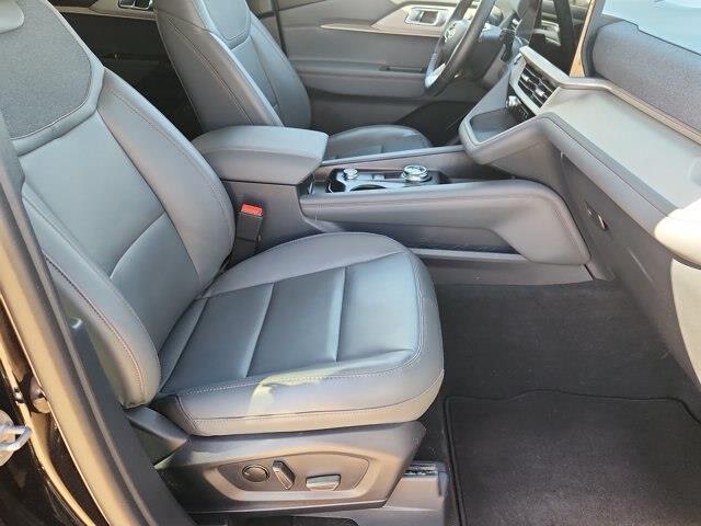 2026 Ford Explorer - $44,001