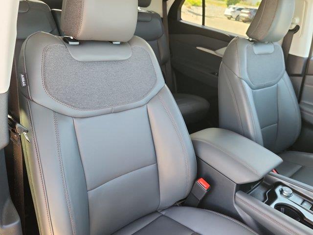 2026 Ford Explorer - $44,001