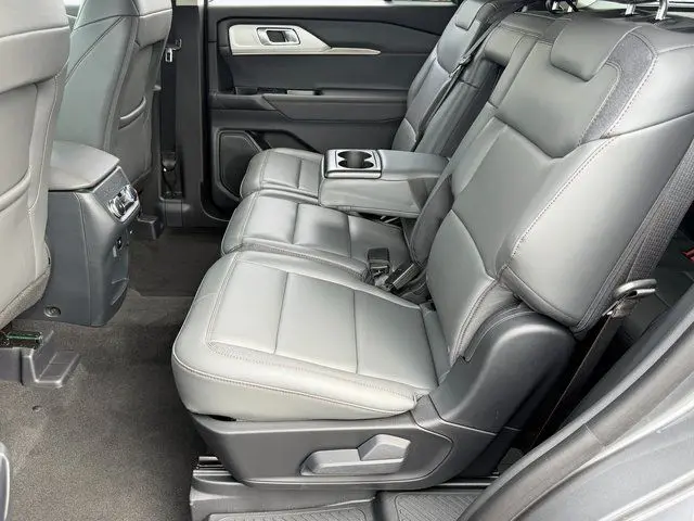 2026 Ford Explorer - $39,054