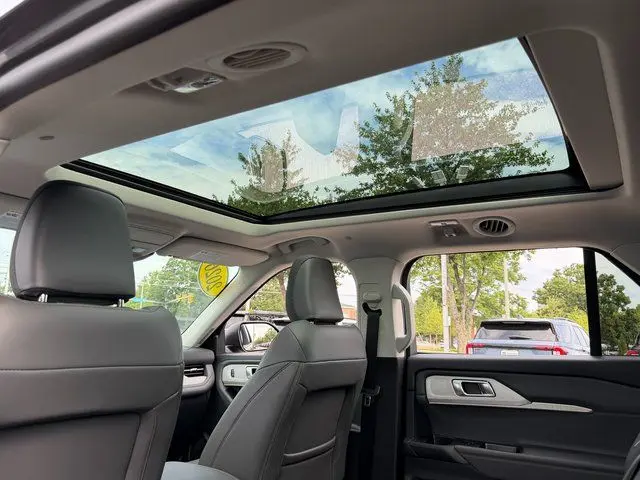 2026 Ford Explorer - $39,054