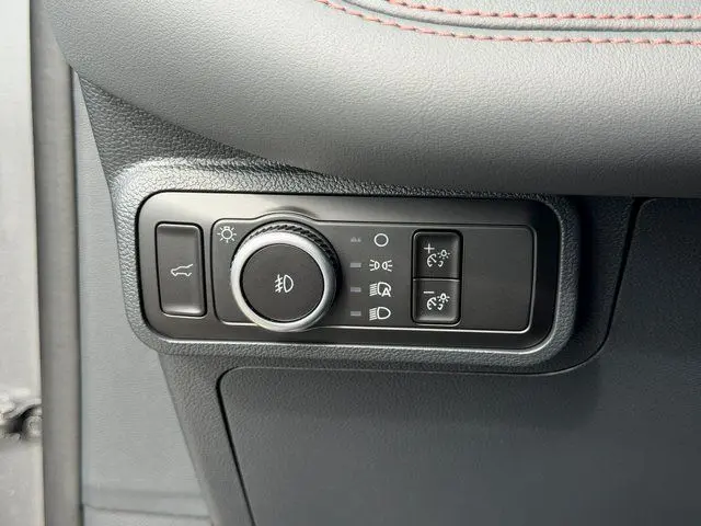 2026 Ford Explorer - $39,054