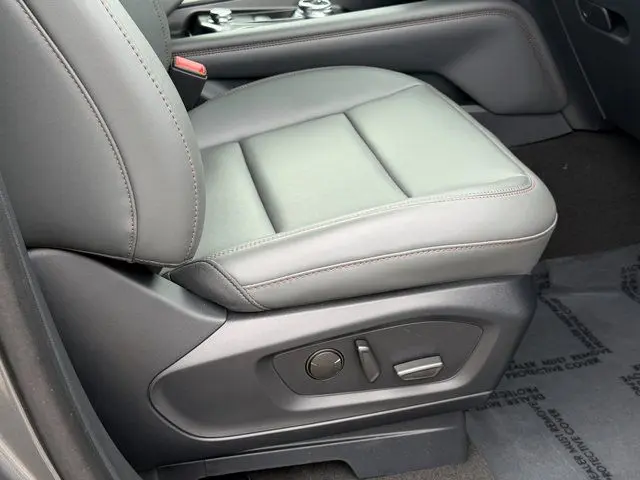 2026 Ford Explorer - $39,054