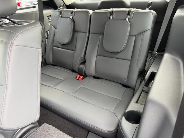 2026 Ford Explorer - $39,054