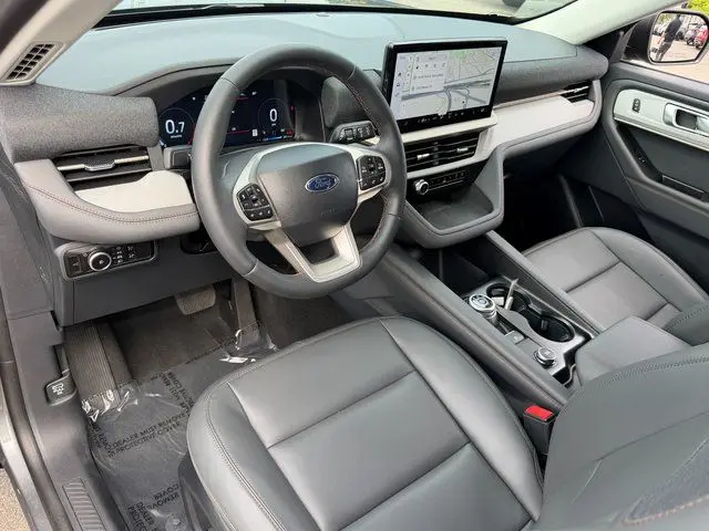 2026 Ford Explorer - $39,054