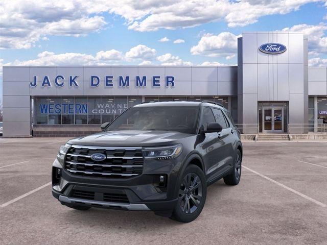 2026 Ford Explorer Active — photo 1 of 12