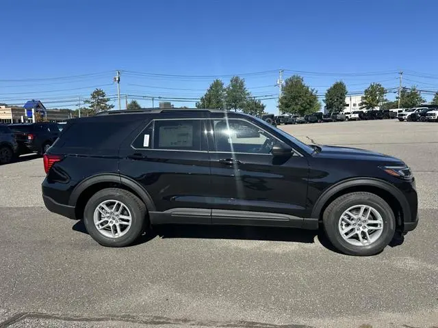 2027 Ford Explorer - $48,140