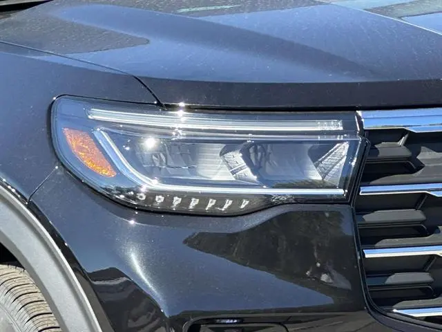 2027 Ford Explorer - $48,140