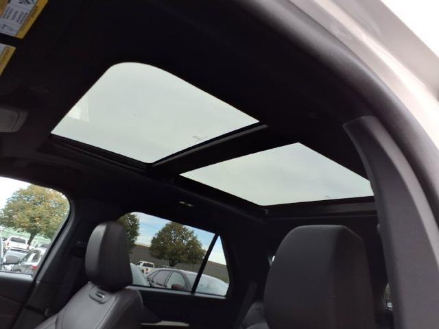 2025 Ford Explorer - $41,498