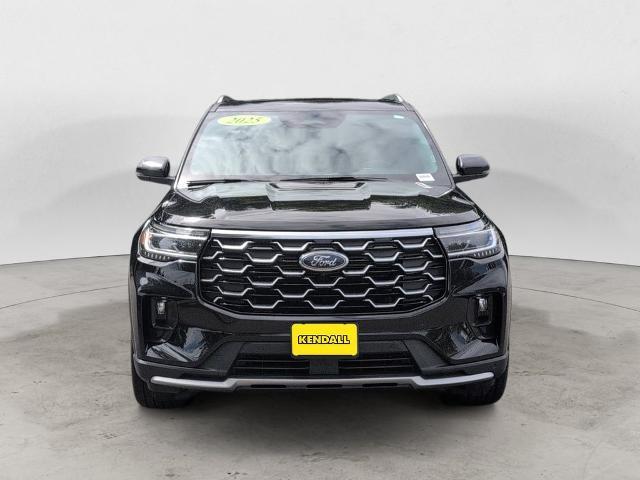 2025 Ford Explorer - $43,637