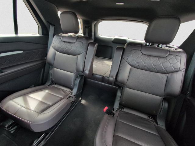 2025 Ford Explorer - $43,637
