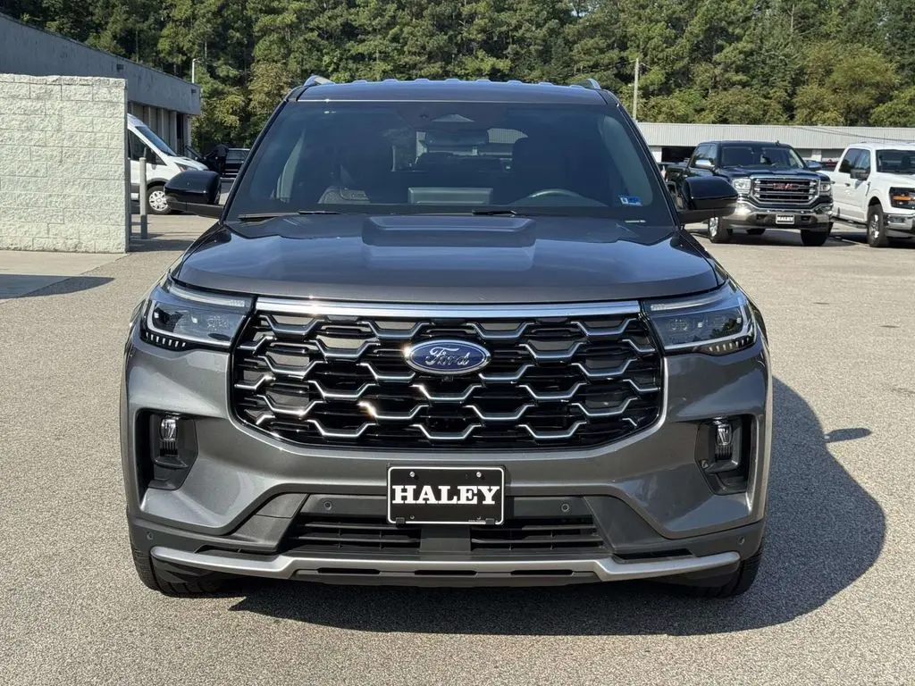 2026 Ford Explorer - $46,899