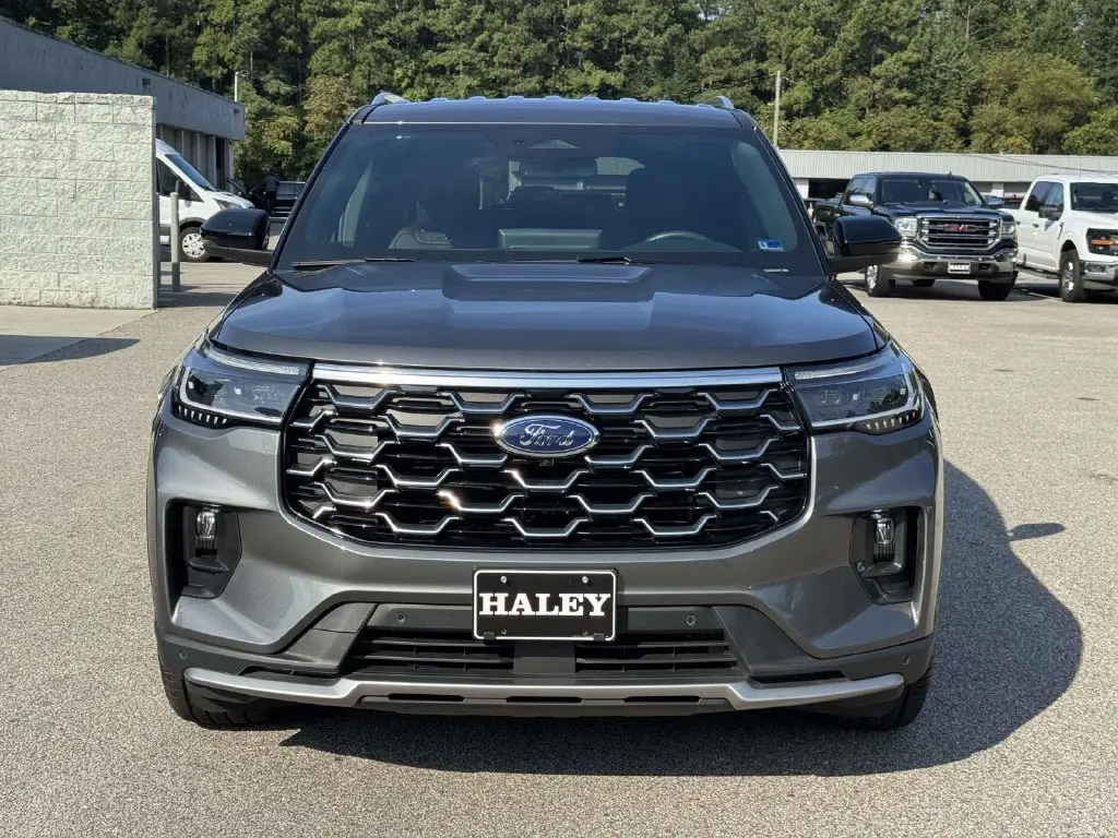 2026 Ford Explorer - $45,998
