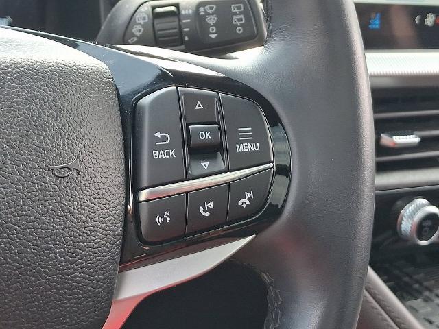 2025 Ford Explorer - $41,998