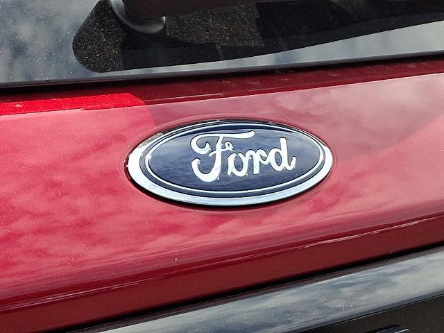 2025 Ford Explorer - $41,998