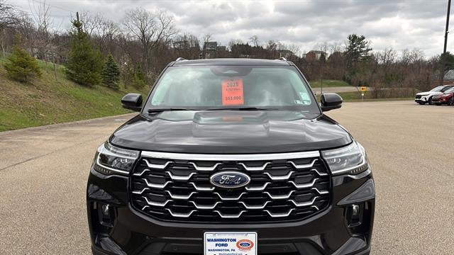 2025 Ford Explorer Platinum