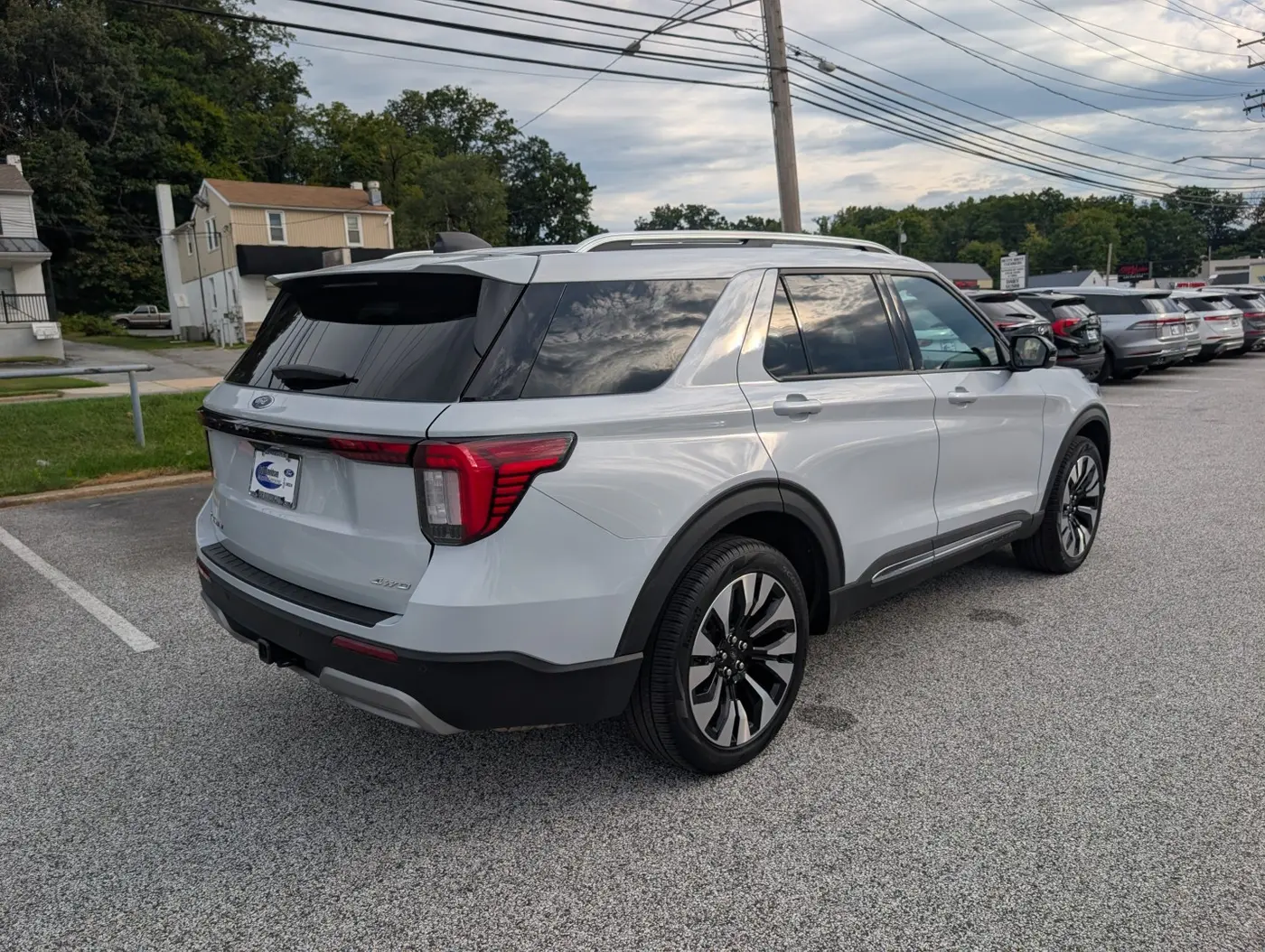 2025 Ford Explorer - $43,500