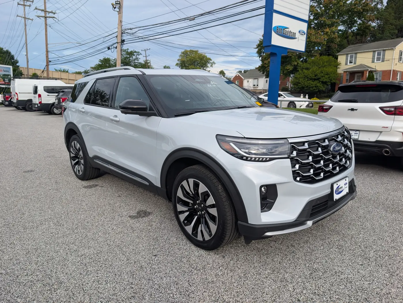2025 Ford Explorer - $43,500