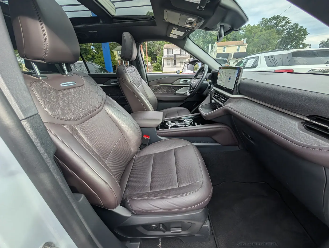 2025 Ford Explorer - $43,500