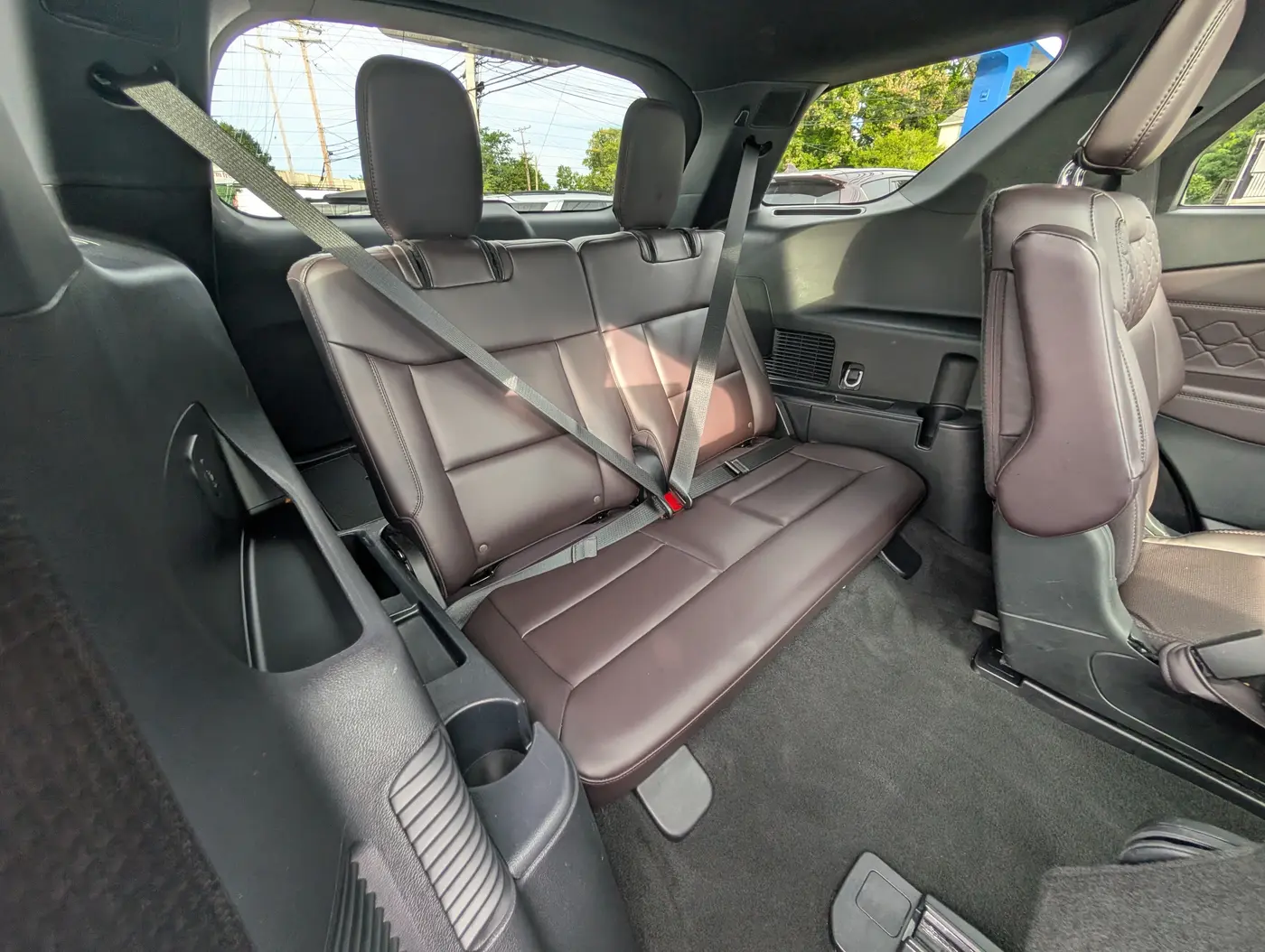 2025 Ford Explorer - $43,500