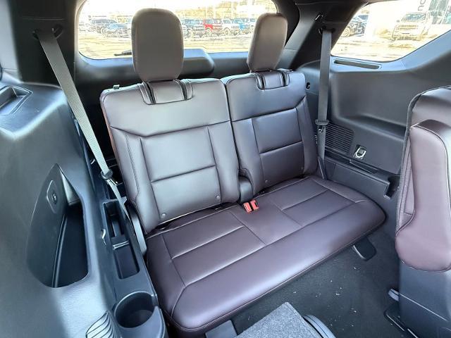 2025 Ford Explorer - $44,562