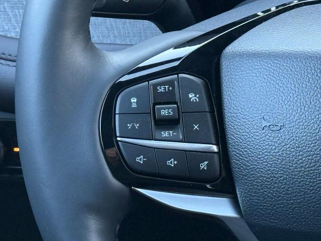 2025 Ford Explorer - $44,562