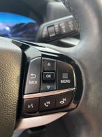 2025 Explorer Thumbnail 15