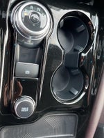 2025 Explorer Thumbnail 21