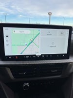 2025 Explorer Thumbnail 24