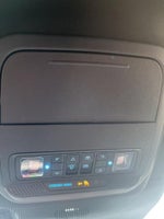 2025 Explorer Thumbnail 25