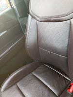 2025 Explorer Thumbnail 27