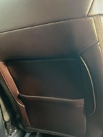 2025 Explorer Thumbnail 33