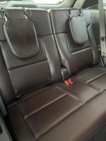 2025 Explorer Thumbnail 36