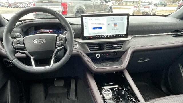 2025 Ford Explorer Platinum